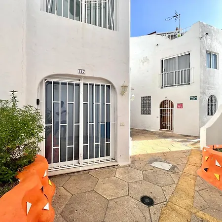 Modern 1br Bungalow 50 M To Beach Apartamento *