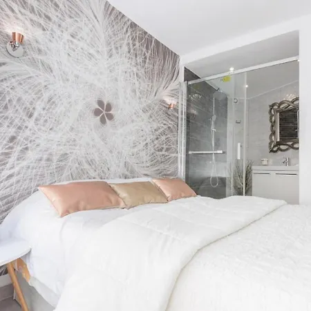 Modern 1br Bungalow 50 M To Beach *